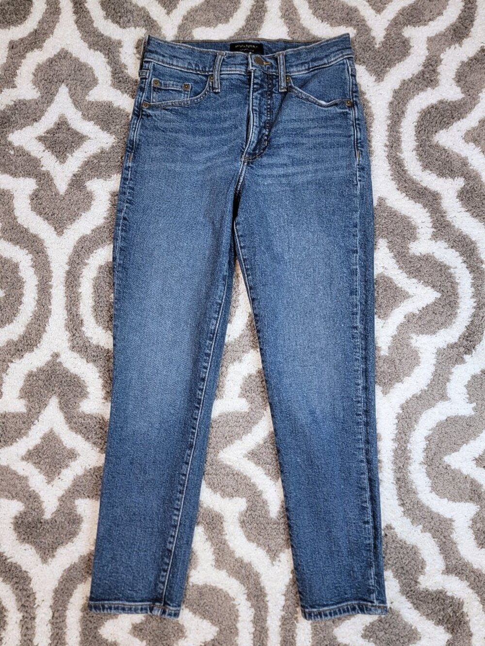 Banana Republic High‑Rise Straight Jeans | Size: 25/0
